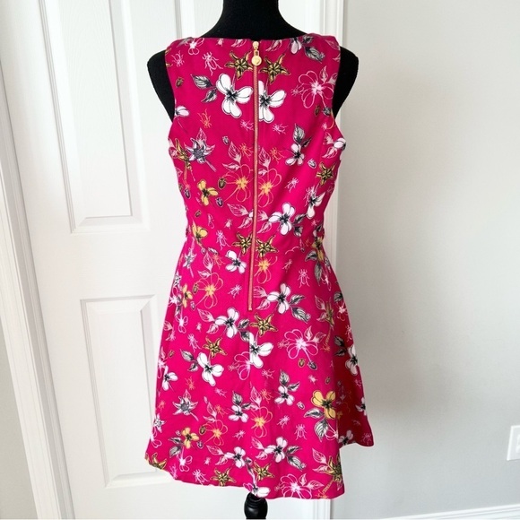 Yumi Sleeveless Floral Casual DARK PINK SKATER DRESS - Picture 4 of 14